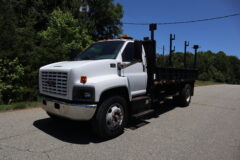 2005 GMC C7500 Flat Bed Truck