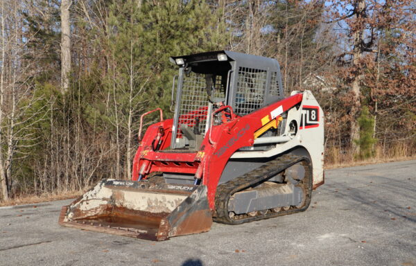 2016 Takeuchi TL8 Skidsteer