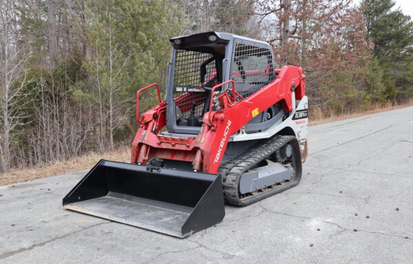 2016 Takeuchi TL10V2 Skidsteer