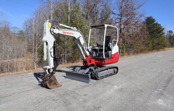 2017 Takeuchi TB230 Mini Excavator