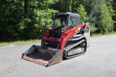 2016 Takeuchi TL8 Skidsteer