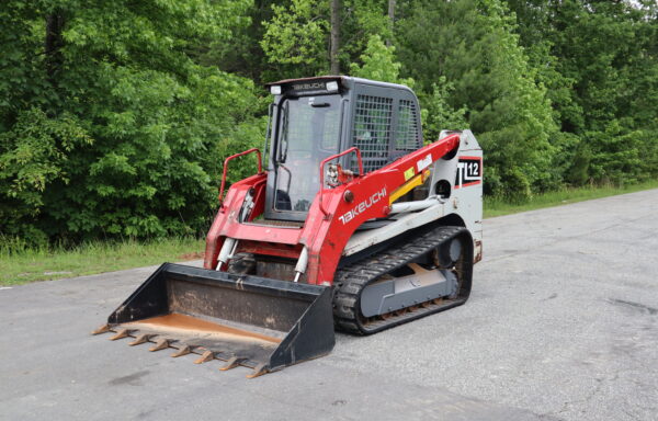 2015 Takeuchi TL12 Skidsteer