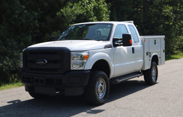 2015 Ford F350 Service Truck