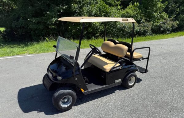 2017 EZGO TXT Golf Cart