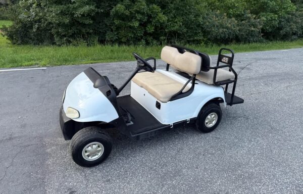 2017 EZGO RXV Golf Cart
