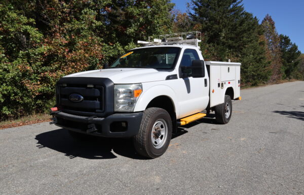 2015 Ford F350 Service Truck