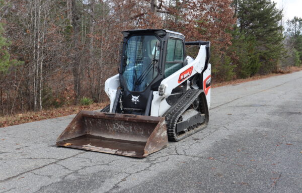 2022 Bobcat T64 Skidsteer