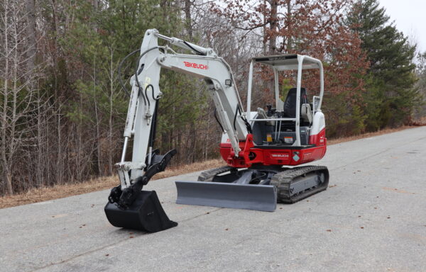 2020 Takeuchi TB240 Mini Excavator