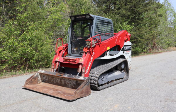 2019 Takeuchi TL12V2 Skidsteer