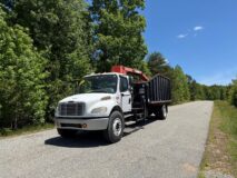 2011 Freightliner M2-106 Grapple Truck