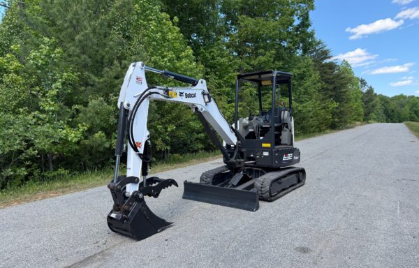 2020 Bobcat E32i Mini Excavator