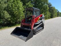 2020 Takeuchi TL8R2 Skidsteer