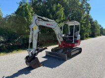 2019 Takeuchi TB235-2 Mini Excavator