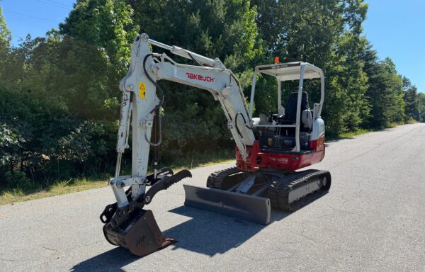 2019 Takeuchi TB235-2 Mini Excavator