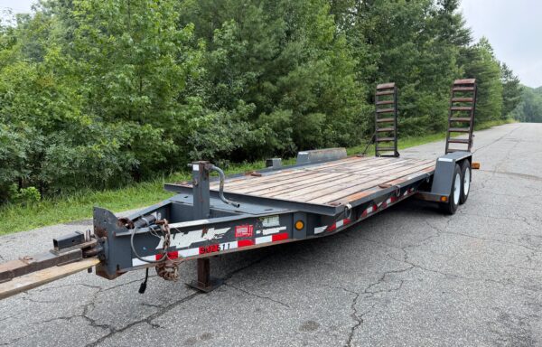 2011 TowMaster B8D Trailer
