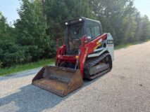 2021 Takeuchi TL8R2 Skidsteer