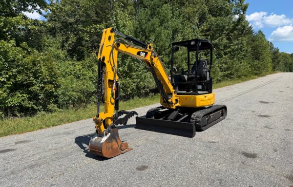 2018 Caterpillar 303.5E2 CR Mini Excavator