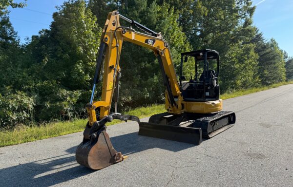 2017 Caterpillar 305.5E2 CR Mini Excavator