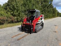 2017 Takeuchi TL8 Skidsteer
