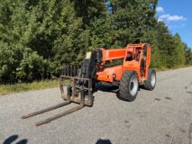 2017 Skytrak 6042 Telehandler